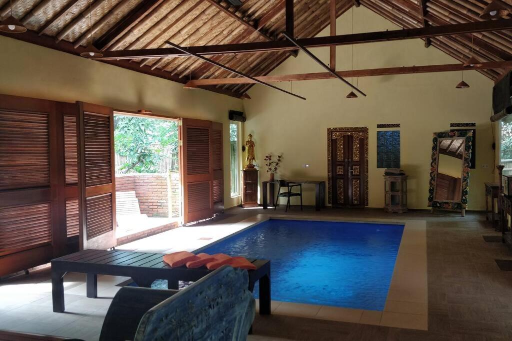Villa King: Unique Villa With Indoor Swimming Pool 艾湄湾 外观 照片